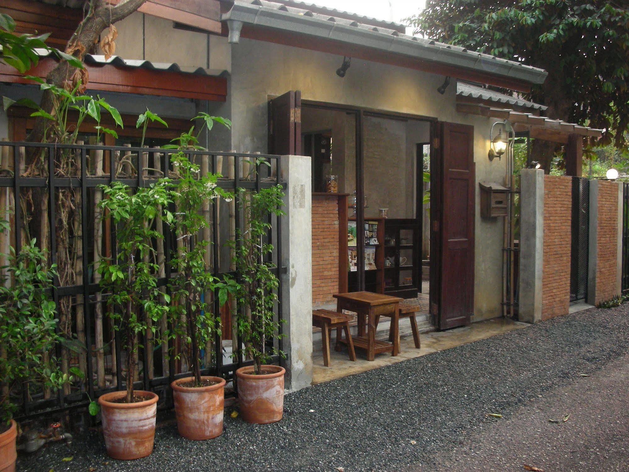 Chiang Maan Residence Chiang Mai Exterior photo